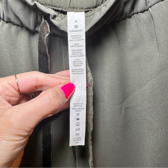 Lululemon On the Fly Jogger *Velvet Trim Dark Olive / Black Size 4 - Picture 5 of 5